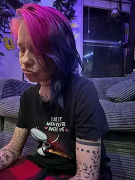 trashbrat online show from May 24, 2026, 8:52 am