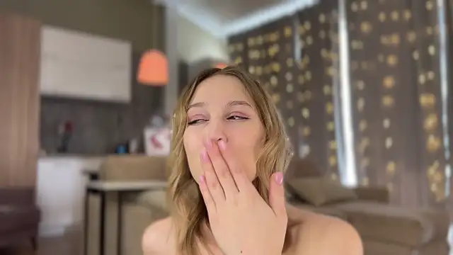 Snapshot of Shyrubate chatting on March 14, 2025, 5:27 am Shyrubate online show from March 14, 2025, 5:27 am