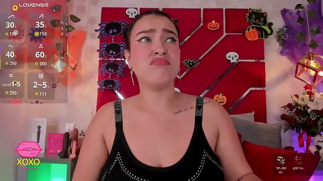 VeronicaOlson  online show from October 18, 2025, 3:09 am