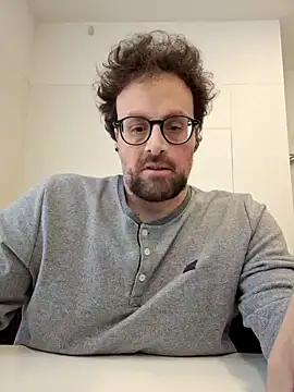 Snapshot of littlehairyman chatting on March 3, 2025, 11:00 am littlehairyman online show from March 3, 2025, 11:00 am
