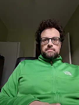 Snapshot of littlehairyman chatting on March 13, 2025, 3:39 pm littlehairyman online show from March 13, 2025, 3:39 pm
