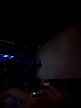 Snapshot of hesjustafriend chatting on January 13, 2025, 1:39 pm hesjustafriend online show from January 13, 2025, 1:39 pm