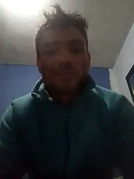 Snapshot of alezis4ee chatting on January 19, 2025, 6:31 am alezis4ee online show from January 19, 2025, 6:31 am