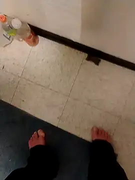 Snapshot of jayjay198080 chatting on January 14, 2025, 7:43 pm jayjay198080 online show from January 14, 2025, 7:43 pm