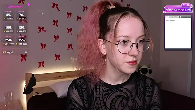 Snapshot of MaryBliss chatting on March 19, 2025, 9:16 pm MaryBliss online show from March 19, 2025, 9:16 pm