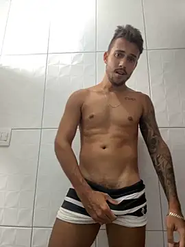 Snapshot of carvalhofelipe chatting on January 14, 2025, 11:53 am carvalhofelipe online show from January 14, 2025, 11:53 am