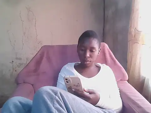 Hotdaily04 online show from June 2, 2026, 7:54 am