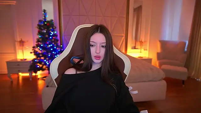 Marmeladkaaa online show from December 19, 2025, 8:43 am