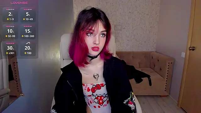 Ink  pleasure online show from January 21, 2025, 7:06 pm