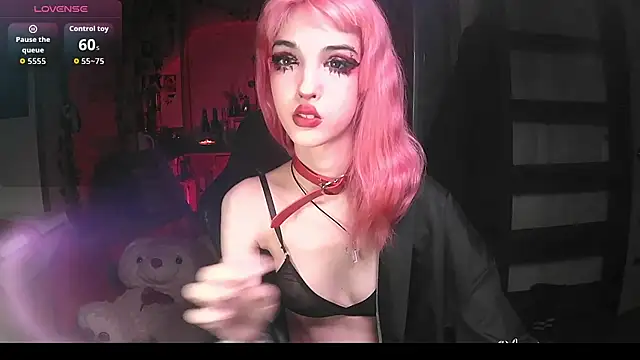 Ink  pleasure online show from October 18, 2025, 2:03 am