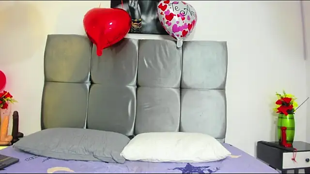 marilyn starx online show from March 5, 2025, 11:05 pm