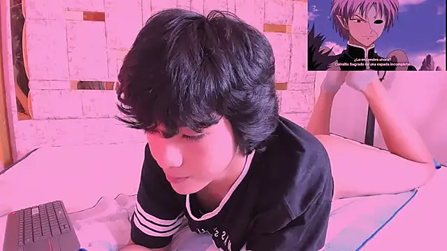 AllanYong18 online show from March 21, 2025, 11:12 am