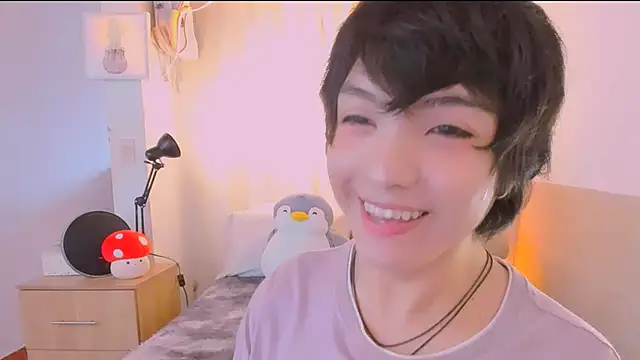 AllanYong18 online show from March 27, 2026, 1:22 pm