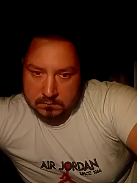 Snapshot of BogdanAlan chatting on September 30, 2025, 10:37 pm BogdanAlan online show from September 30, 2025, 10:37 pm