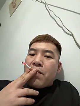 zxb757369 online show from February 3, 2025, 10:47 am