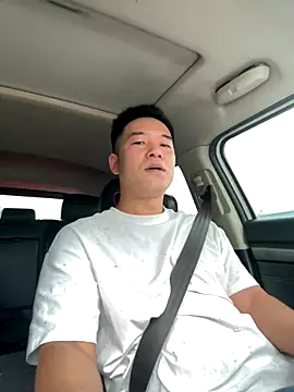 zxb757369 online show from September 16, 2025, 3:51 am