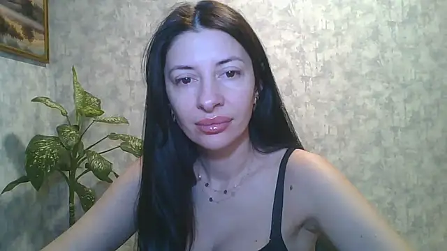 LissaBlossom online show from January 12, 2026, 5:01 am