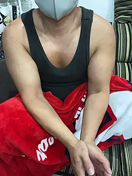 K0718 online show from April 21, 2026, 3:28 pm