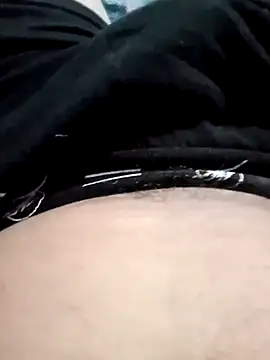 Snapshot of aiandru chatting on March 12, 2025, 7:24 am aiandru online show from March 12, 2025, 7:24 am