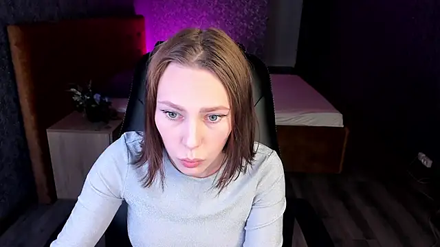 Aliceforfuun online show from January 12, 2025, 8:46 am
