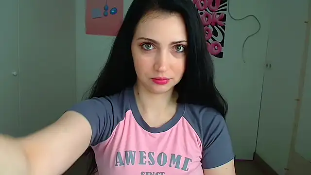 Snapshot of Amalia_amor chatting on May 15, 2026, 5:58 am Amalia amor online show from May 15, 2026, 5:58 am