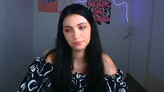 Snapshot of Amalia_amor chatting on June 24, 2026, 11:31 am Amalia amor online show from June 24, 2026, 11:31 am