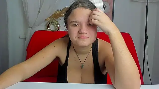 Snapshot of AdeleCruz chatting on February 1, 2026, 12:59 pm AdeleCruz online show from February 1, 2026, 12:59 pm