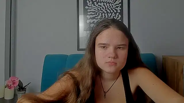 Snapshot of AdeleCruz chatting on February 14, 2026, 1:08 pm AdeleCruz online show from February 14, 2026, 1:08 pm