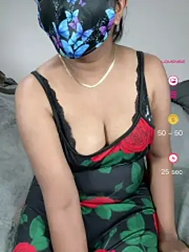 ArathyNambyarMallu online show from July 17, 2026, 10:47 pm