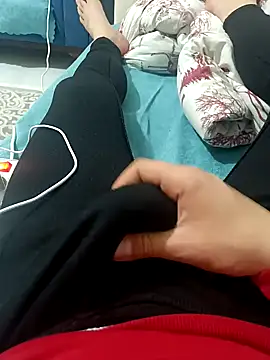 Snapshot of senle12ben chatting on January 13, 2025, 8:48 pm senle12ben online show from January 13, 2025, 8:48 pm