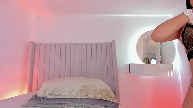 Karla Hudsson online show from April 20, 2026, 12:41 pm