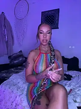 CheekyChels online show from March 14, 2025, 10:27 pm