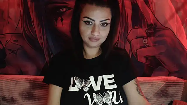 rosse26830 online show from April 12, 2026, 8:47 pm