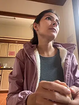 Snapshot of Aleska_Miami chatting on September 22, 2025, 1:46 pm Aleska Miami online show from September 22, 2025, 1:46 pm