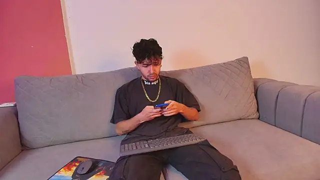 javi fox online show from January 16, 2025, 6:46 am