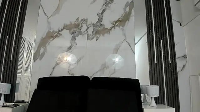 Kim Lennon online show from September 24, 2025, 12:30 pm