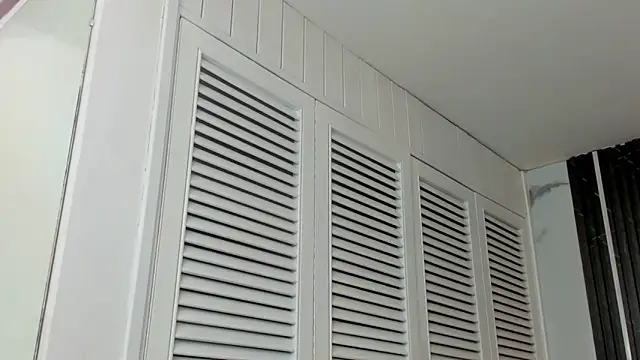 Kim Lennon online show from September 28, 2025, 1:05 pm