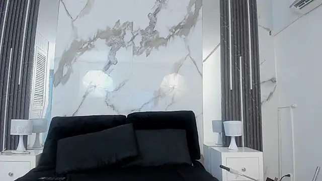 Kim Lennon online show from September 29, 2025, 12:54 pm