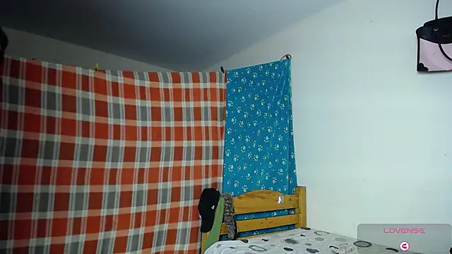 boysLittle online show from January 8, 2026, 12:46 am