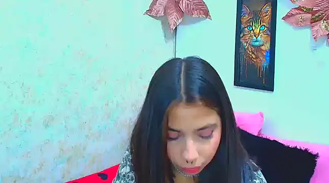 Rousse violett online show from January 24, 2025, 7:39 pm