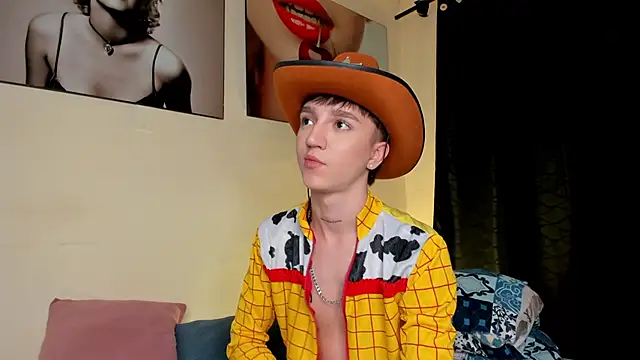 jeremy salvatore online show from January 15, 2025, 6:01 am