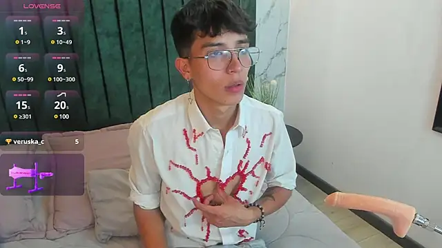 tim  fox online show from February 1, 2025, 8:37 pm