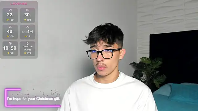 Snapshot of tim__fox chatting on December 22, 2025, 11:40 am tim fox online show from December 22, 2025, 11:40 am