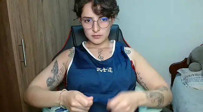 alex parker07 online show from January 14, 2025, 10:44 pm