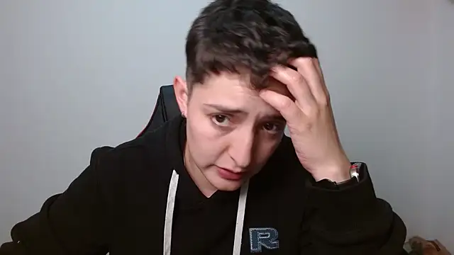 alex parker07 online show from September 26, 2025, 11:53 pm