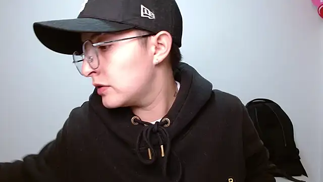 alex parker07 online show from October 15, 2025, 1:06 am