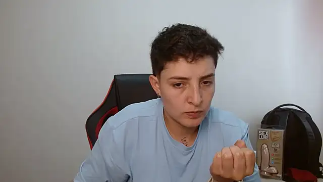 alex parker07 online show from October 30, 2025, 9:26 pm