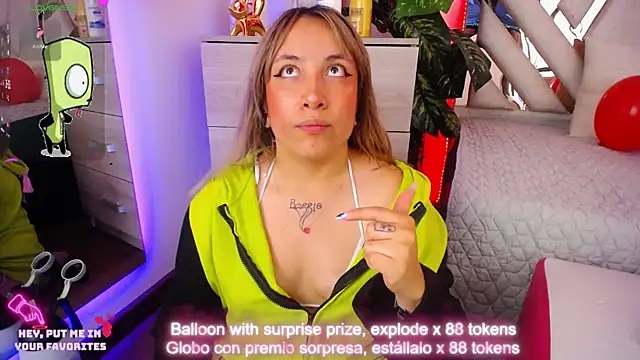 Snapshot of NyxAndria_1 chatting on February 12, 2025, 11:09 pm NyxAndria 1 online show from February 12, 2025, 11:09 pm