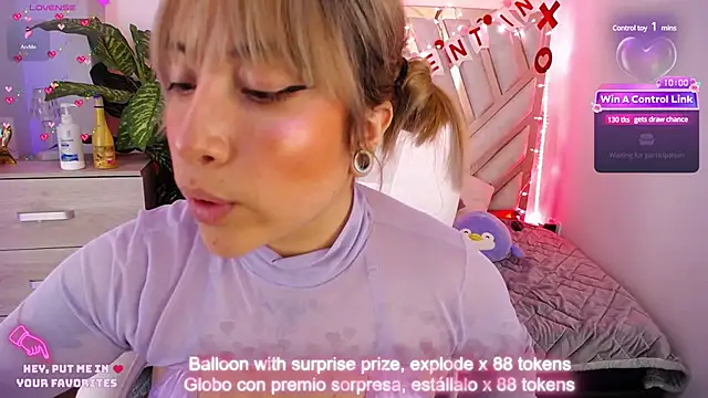 Snapshot of NyxAndria_1 chatting on February 13, 2025, 11:47 pm NyxAndria 1 online show from February 13, 2025, 11:47 pm