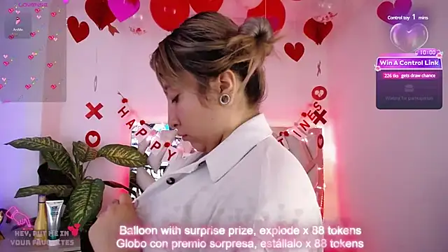 Snapshot of NyxAndria_1 chatting on February 16, 2025, 1:03 am NyxAndria 1 online show from February 16, 2025, 1:03 am